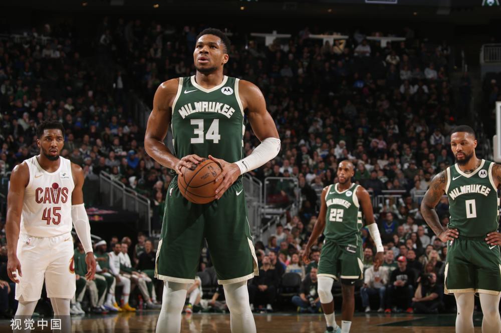 还是足球的 还是足球的