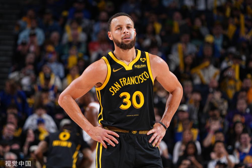 勇敢迈步 勇敢迈步