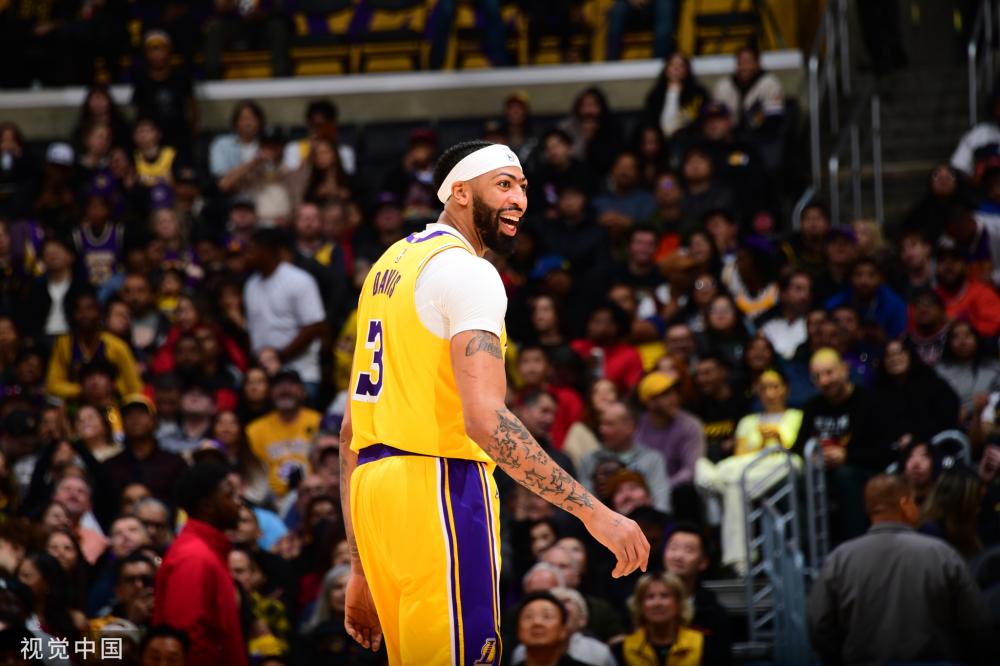 训球员肯尼 训球员肯尼