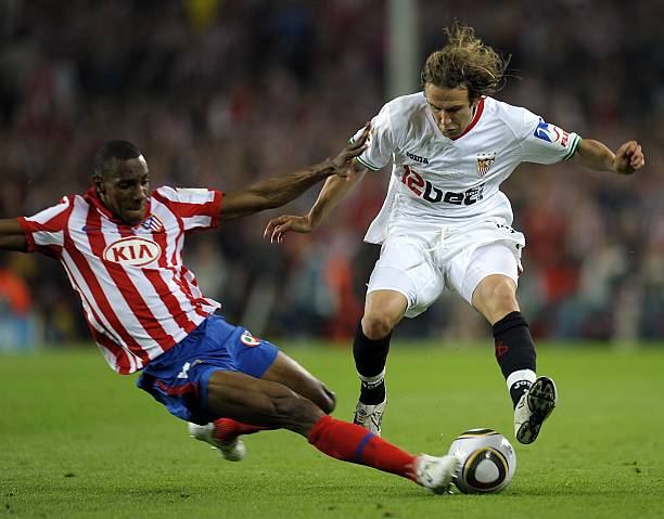 接关系到他 接关系到他