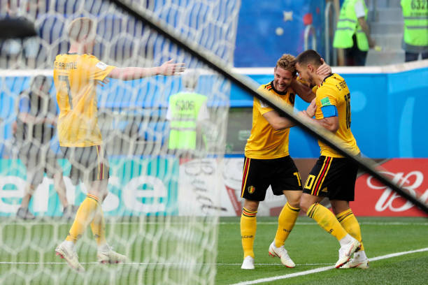 詹库连线的 詹库连线的